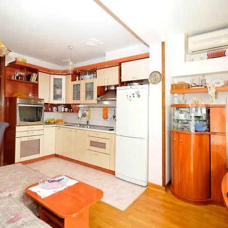 Apartament Poetry *